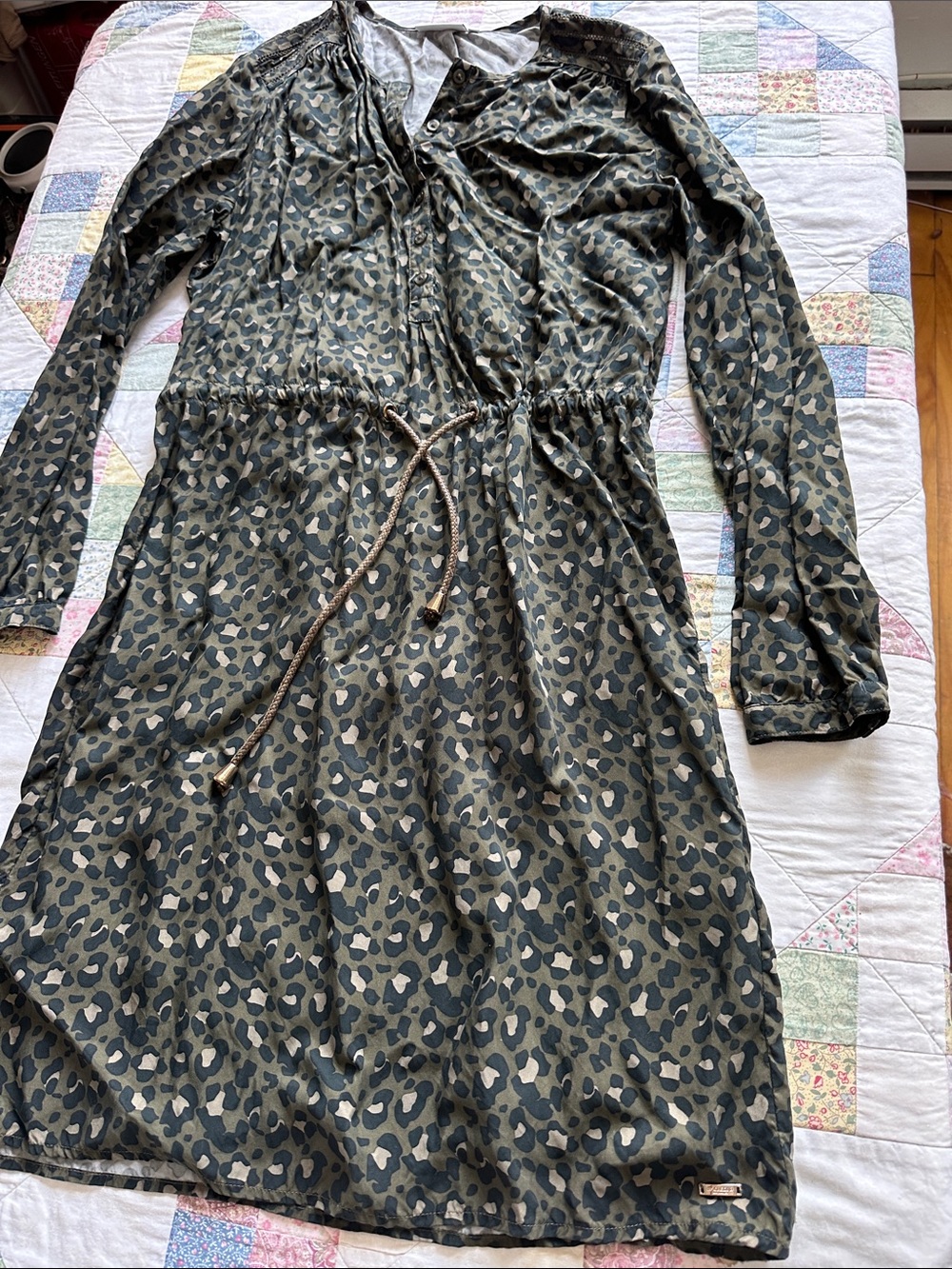 P—Olive Green Leopard Print Drawstring Shirt Dress
